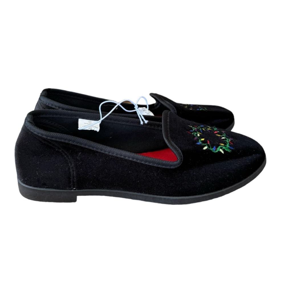 Crochet New Womens Black Christmas Wreath Slip On Flats Casual Comfort Size 6 - Picture 4 of 7